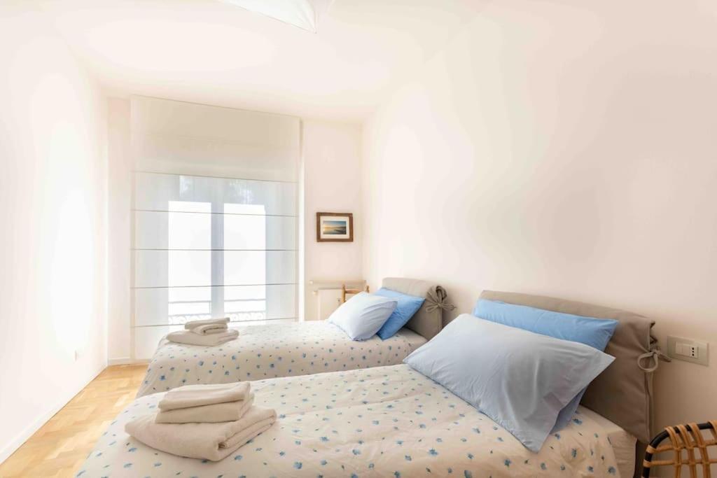 Apartamento Blue Dream Ispra Exterior foto