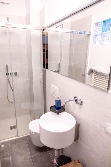 Apartamento Blue Dream Ispra Exterior foto